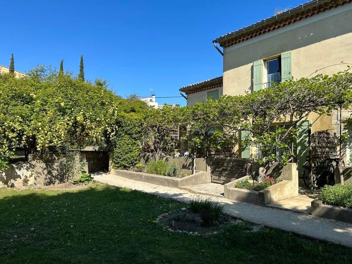 Clos De La Noria Pont-Saint-Esprit Exteriör bild