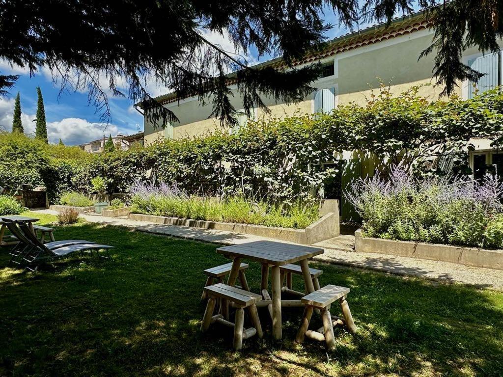 Clos De La Noria Pont-Saint-Esprit Exteriör bild