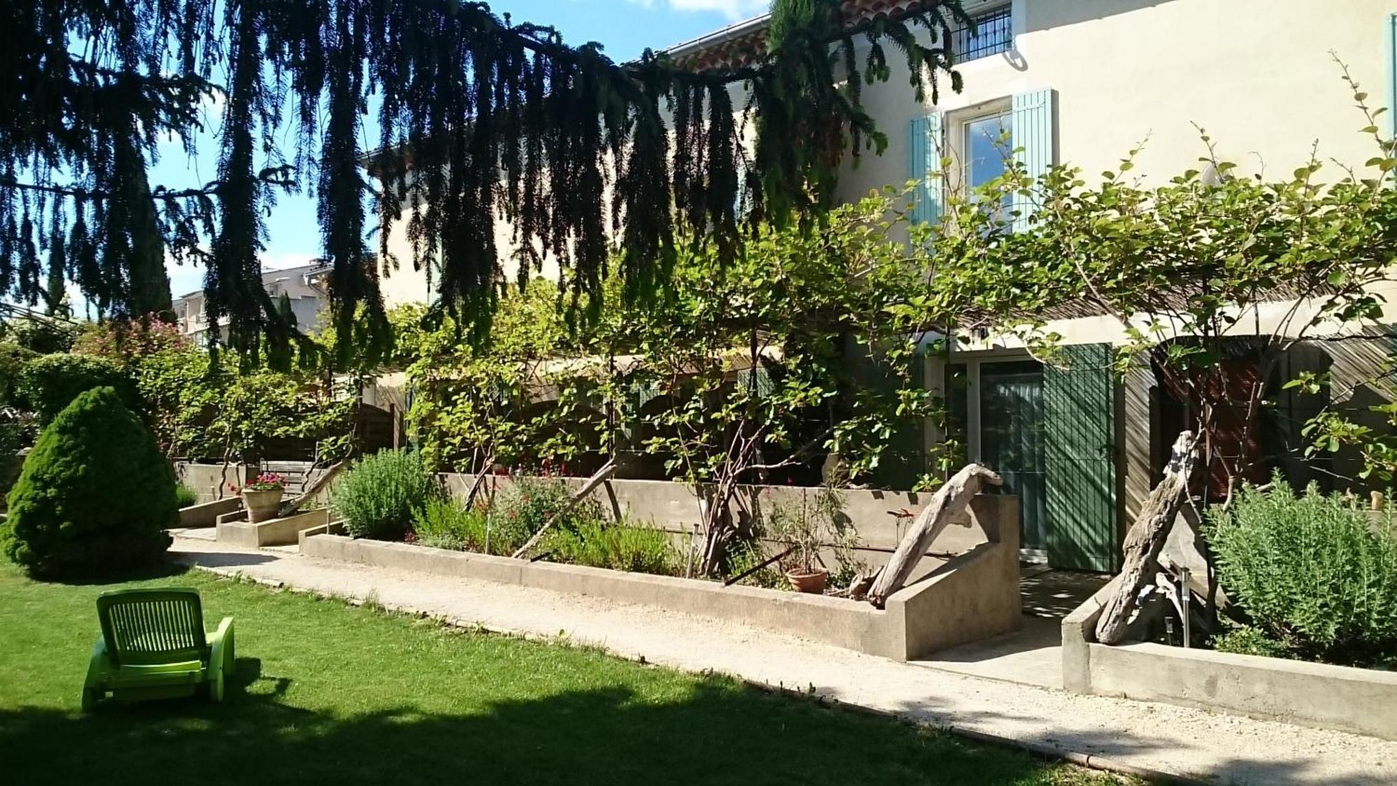 Clos De La Noria Pont-Saint-Esprit Exteriör bild
